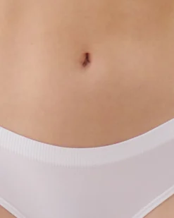 Shorty seamless