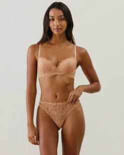 Soutien-gorge ampliforme en dentelle