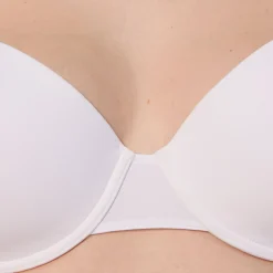 Soutien-gorge ampliforme en microfibre