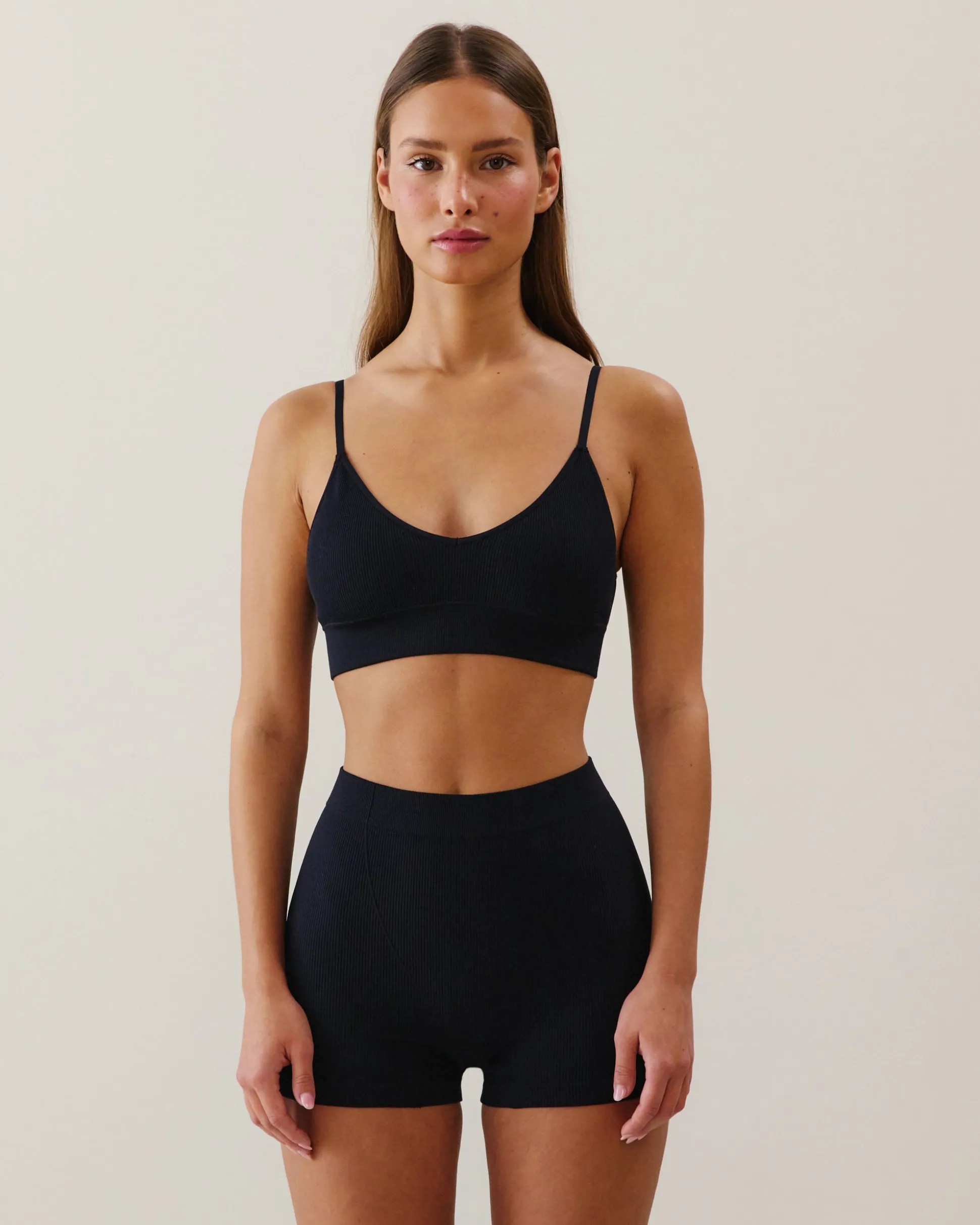 Soutien-gorge brassière triangle en seamless