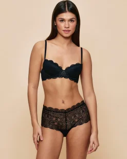 Soutien-gorge à coques fines en dentelle