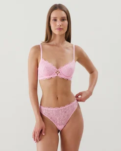 Soutien-gorge corbeille en dentelle écru