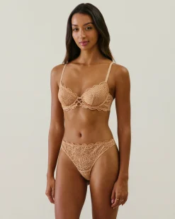 Soutien-gorge corbeille en dentelle