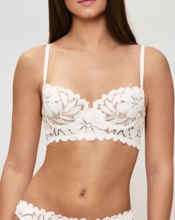 Soutien-gorge corbeille en dentelle