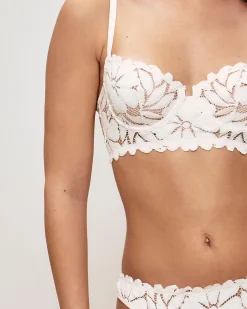 Soutien-gorge corbeille en dentelle