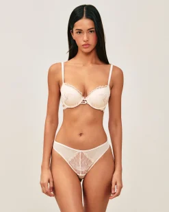 Soutien-gorge push-up en mesh brodé
