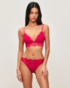 Soutien-gorge triangle ampliforme en dentelle