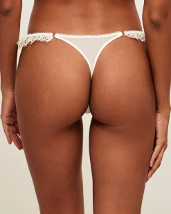 String en mesh et dentelle florale