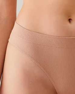 String seamless