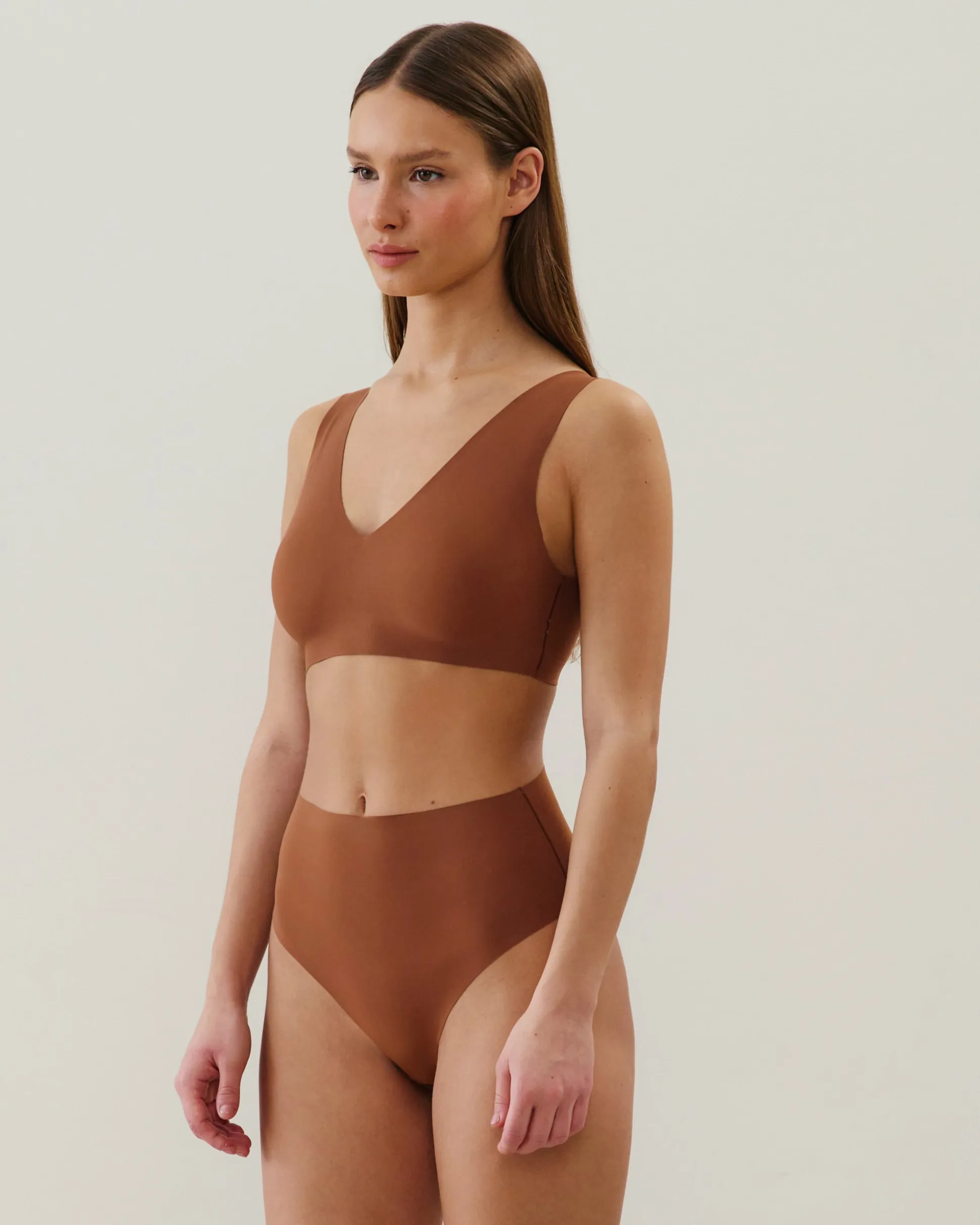 String taille haute en microfibre