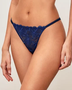 Tanga en dentelle florale